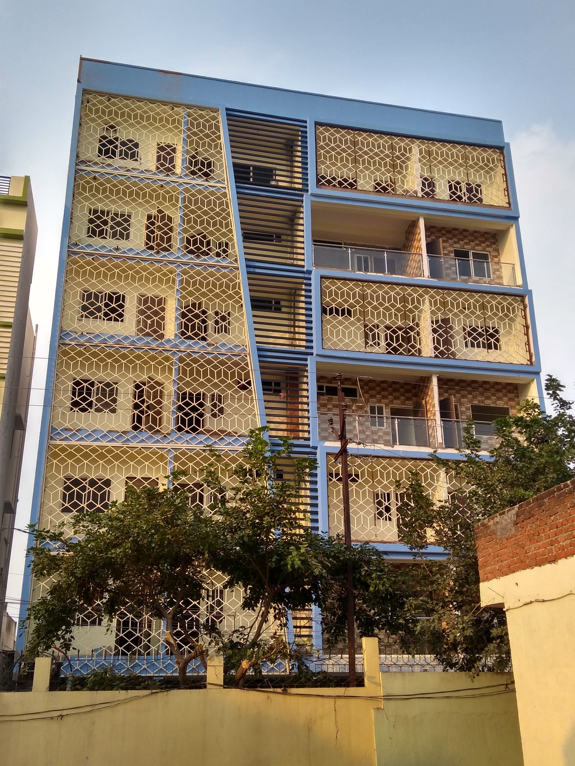 Apartment G+6 apartment 600 sq.yard @ Akber Bagh gallery